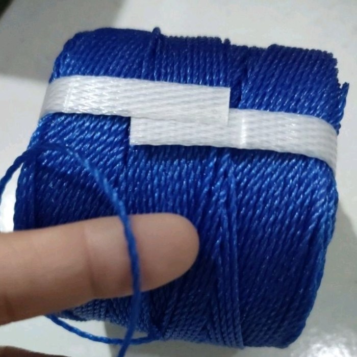 Cara tali timba layangan