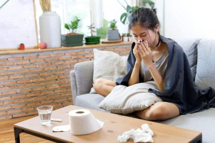 Cara mengatasi telinga bindeng akibat flu
