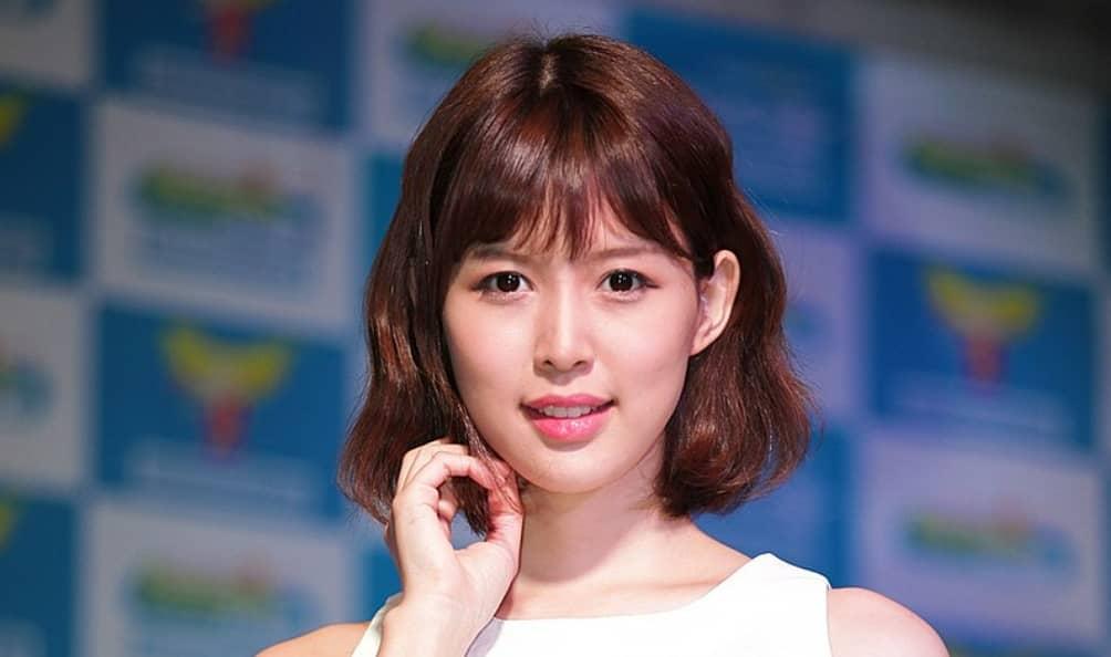 10 Artis AV Jepang yang Paling Banyak Dicari di Google, Nomor 3 Bikin Kaget! 8 116a25b0d4ef8d3