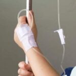 Cara Memasang Infus di Tangan: Panduan Lengkap