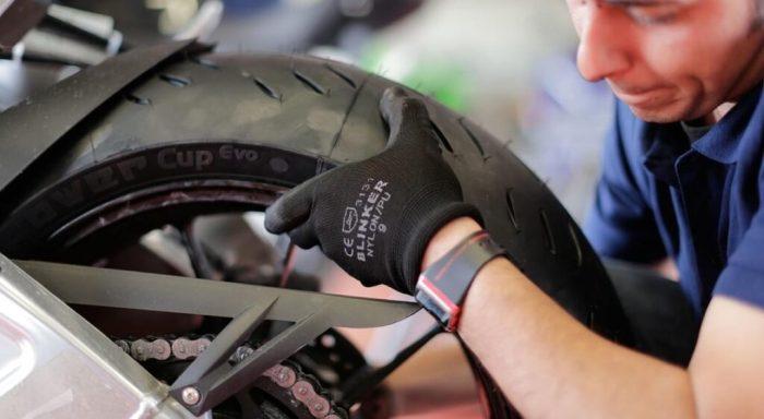 Cara Mudah Mengatasi Ban Motor Kempes dan Cegah Angin Berkurang 1 116a25cf7e04f54