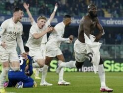Thriller Verona! Gol Injury Time Lukaku Antar Napoli Menang Dramatis