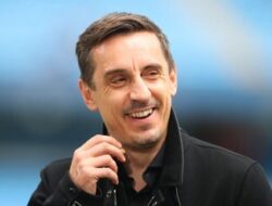 Gary Neville Terkejut! Tangan Dingin Carrick Angkat MU ke Puncak Asa