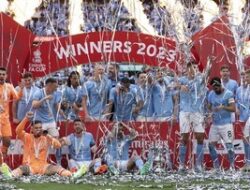 Menguak Keajaiban Treble: Prestasi Sepak Bola Paling Langka dan Bergengsi!