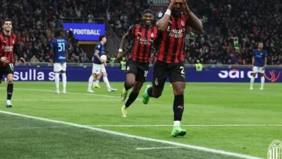 Derby della Madonnina: Maestro Taktik AC Milan di Balik Kemenangan 1-0 yang Terencana 1 Derby della Madonnina: Maestro Taktik AC Milan di Balik Kemenangan 1-0 yang Terencana