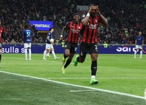 Derby della Madonnina: Maestro Taktik AC Milan di Balik Kemenangan 1-0 yang Terencana