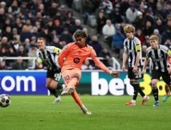 Drama di St. James’ Park: Penalti Lamine Yamal Selamatkan Barcelona di Laga Penuh Gengsi Kontra Newcastle