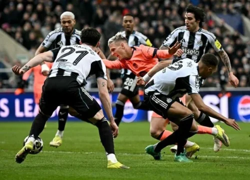 Drama Menit Krusial: Penalti ‘Halus’ Barcelona di Detik Akhir yang Menguras Emosi Pelatih Newcastle