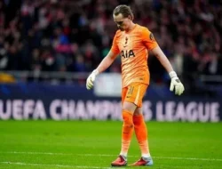 Antonin Kinsky dan Bayang-bayang Igor Tudor: Menguak Krusialnya Mental Kiper di Era Modern