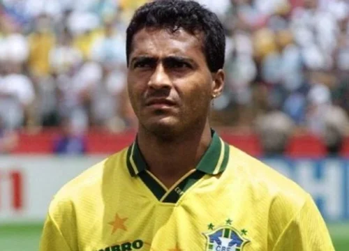 Romario: Sang Bintang Pemberontak, Pahlawan Piala Dunia, dan Kisah Dua Penolakan Penuh Dramatika