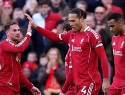 Analisis Tuntas: Liverpool vs Tottenham, Pertarungan Strategi dan Prediksi Superkomputer di Anfield