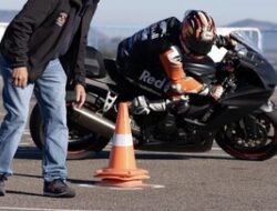 Terkuak! Drama Vinales & Lorenzo: Mengapa Rumor Konfrontasi Hebohkan Paddock MotoGP?