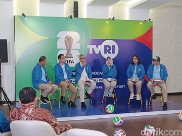 Terungkap! Strategi TVRI Panaskan Piala Dunia 2026: 'Bola Gembira' Siap Guncang Indonesia! 10 Terungkap! Strategi TVRI Panaskan Piala Dunia 2026: ‘Bola Gembira’ Siap Guncang Indonesia!