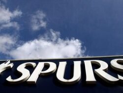 TERBONGKAR! Siapa Pelatih Impian Tottenham? Hutter vs De Zerbi, Siapa yang Menang? 4 TERBONGKAR! Siapa Pelatih Impian Tottenham? Hutter vs De Zerbi, Siapa yang Menang?