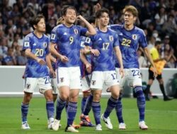 Ancaman Samurai Biru! Inggris Hadapi Jepang yang Tak Terkalahkan Lawan Raksasa Eropa?