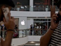 Rahasia 5 Dekade Apple: Dari Revolusi ‘Think Different’ hingga Kejayaan AI di Mata Penggemar Setia!