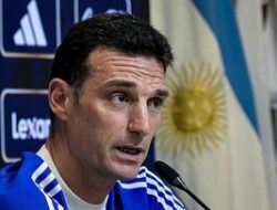 Ancaman Keras Scaloni: Pemain Tak Prima Lawan Zambia, Siap-siap Dicoret dari Piala Dunia!