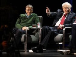 Warren Buffett Bersyukur Lolos Jerat Skandal Mengerikan Bill Gates & Jeffrey Epstein!