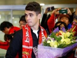 Jantung Kolaps di Lapangan, Eks Bintang Chelsea Oscar Putuskan Gantung Sepatu!