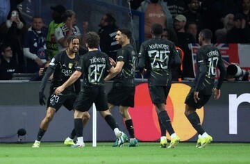Teror Anfield Menanti PSG! Unggul 2-0, Achraf Hakimi Tetap Merinding?
