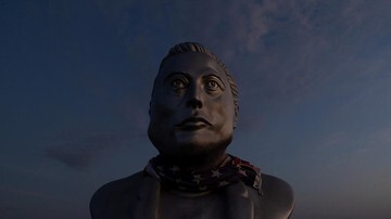 Mengintip Masa Depan di Starbase: Patung Elon Musk & Kesiapan IPO SpaceX yang Dinanti!